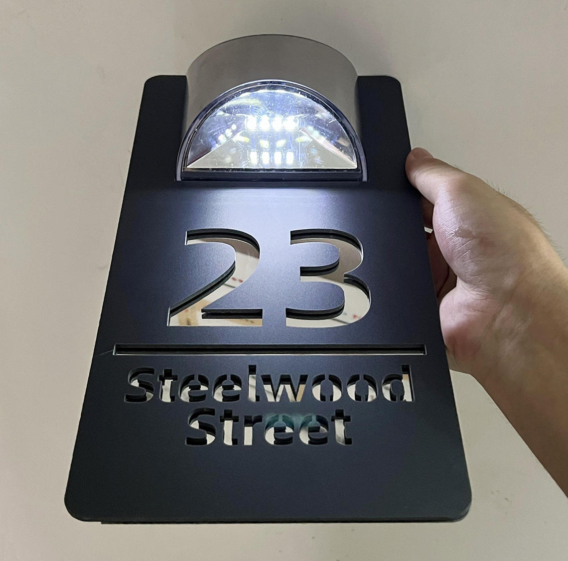 Customized Solar Exterior Hous – Outdoor Power Number Bewertung und Preis